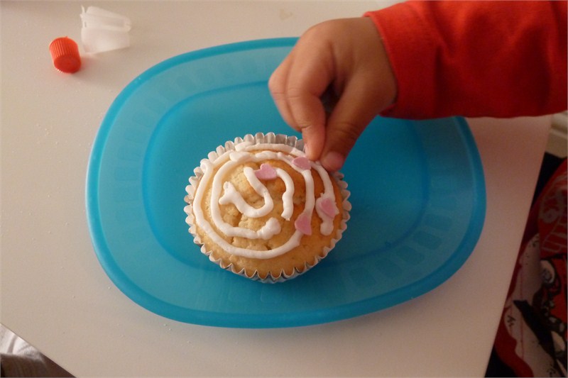 Baking with Ashleigh – Lemon cupcakes