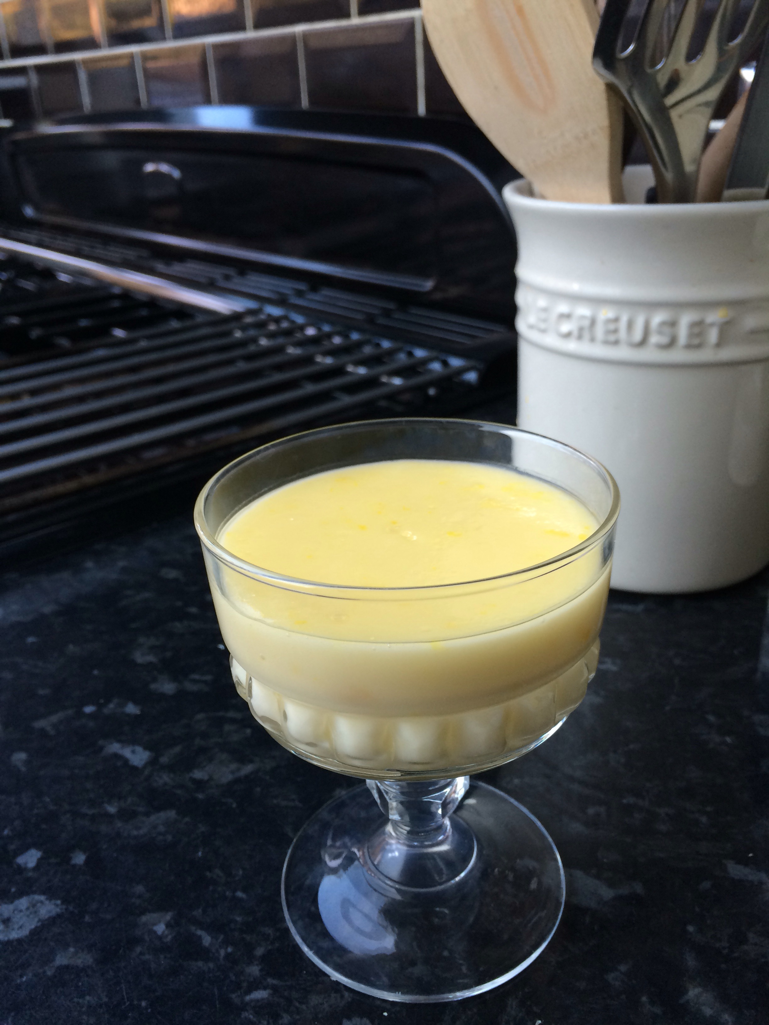 Lemon posset – a medieval drink